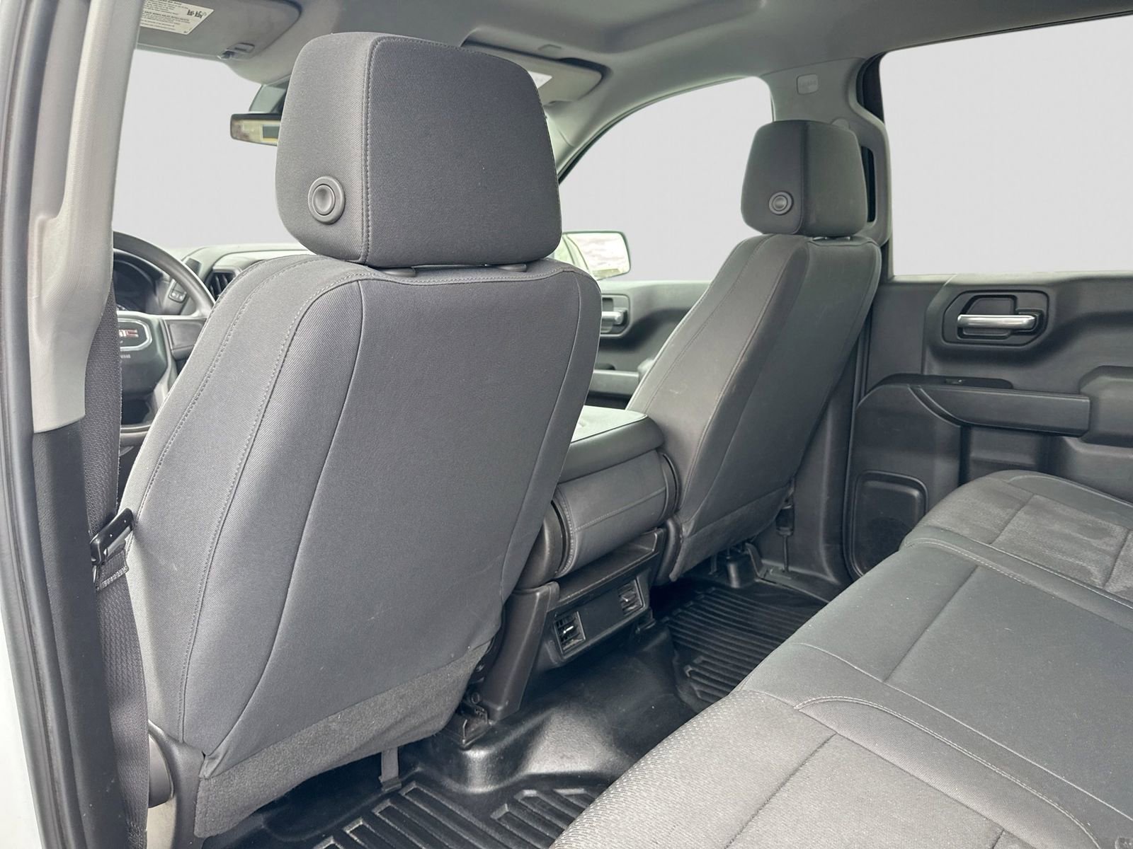 Used 2019 GMC Sierra 1500 4x4 Crew Cab w/ Convenience Package image 19