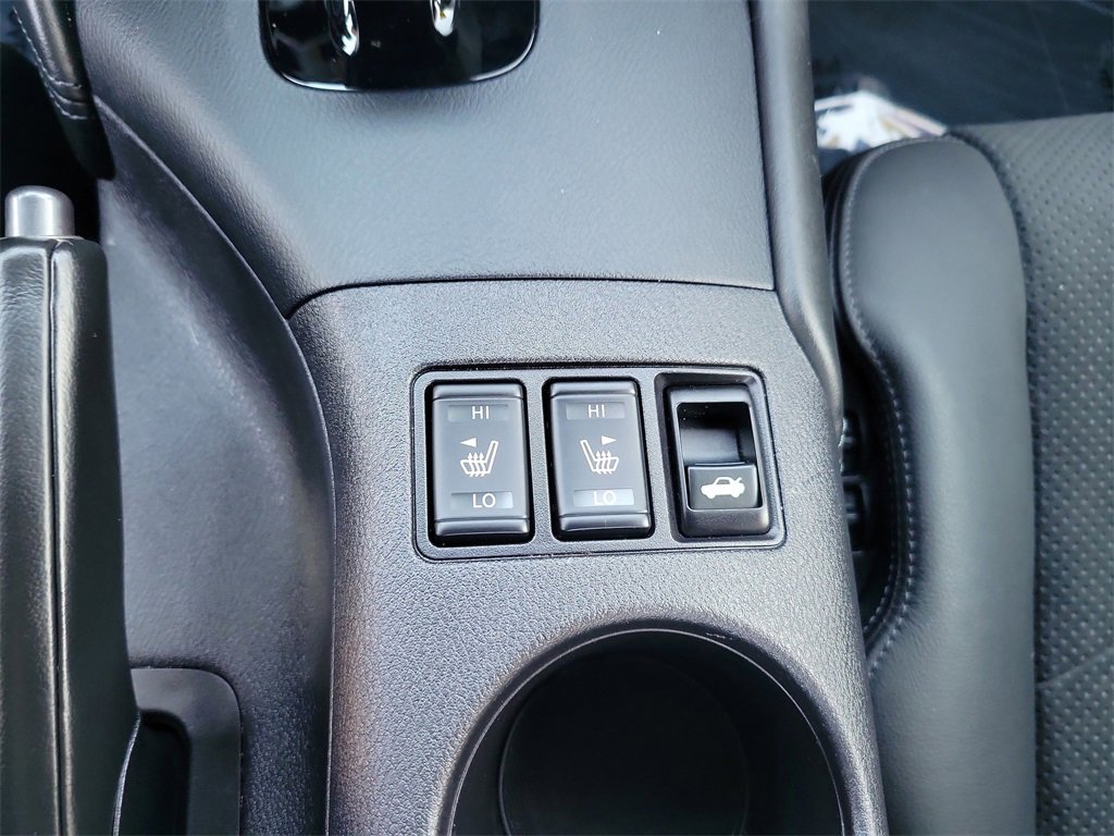 Certified 2024 Nissan Z Performance w/ Floor Mat Package image 20