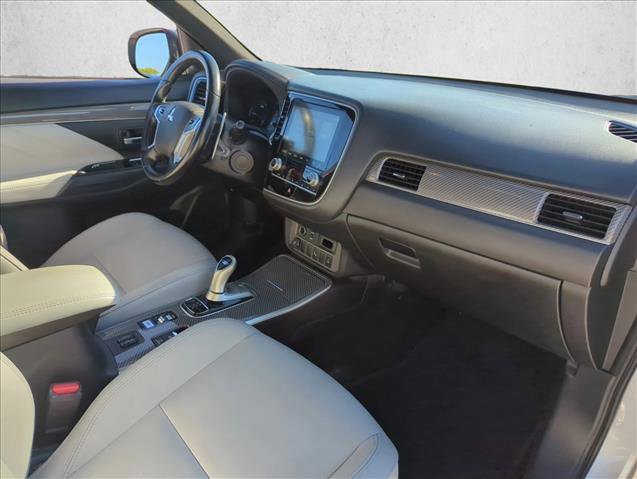 Used 2022 Mitsubishi Outlander SEL image 27