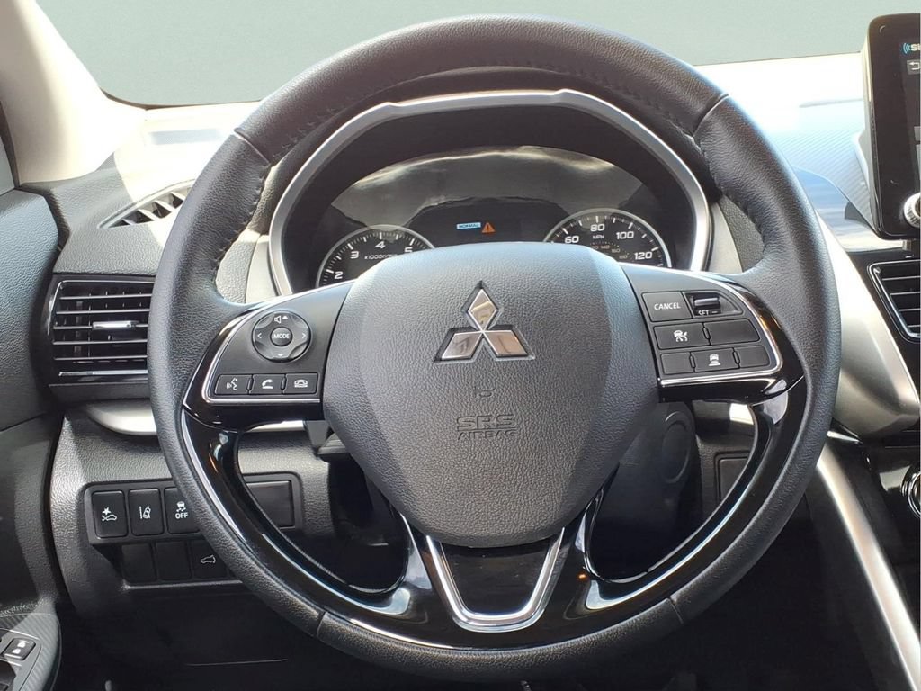 Used 2025 Mitsubishi Eclipse Cross SE AWD/4WD image 24