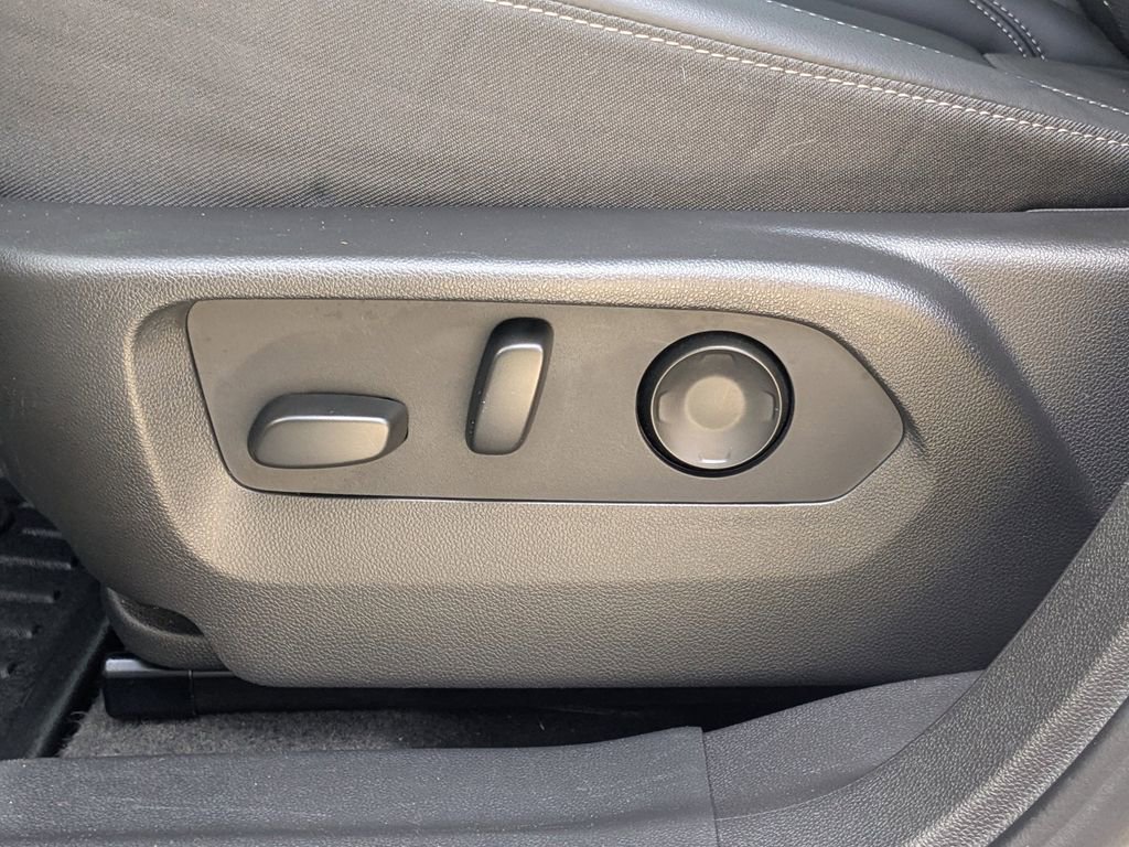 Used 2024 Buick Envision Preferred image 18