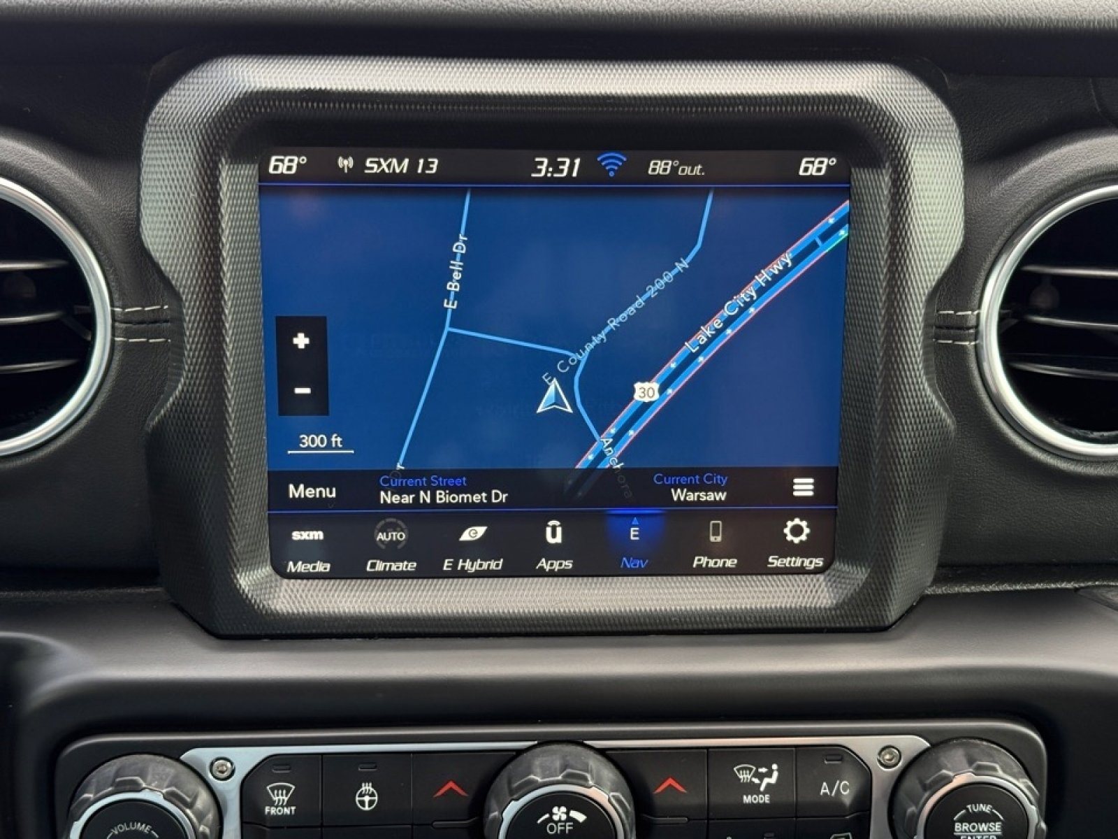 Used 2021 Jeep Wrangler Unlimited Sahara w/ Dual Top Group AWD/4WD image 28