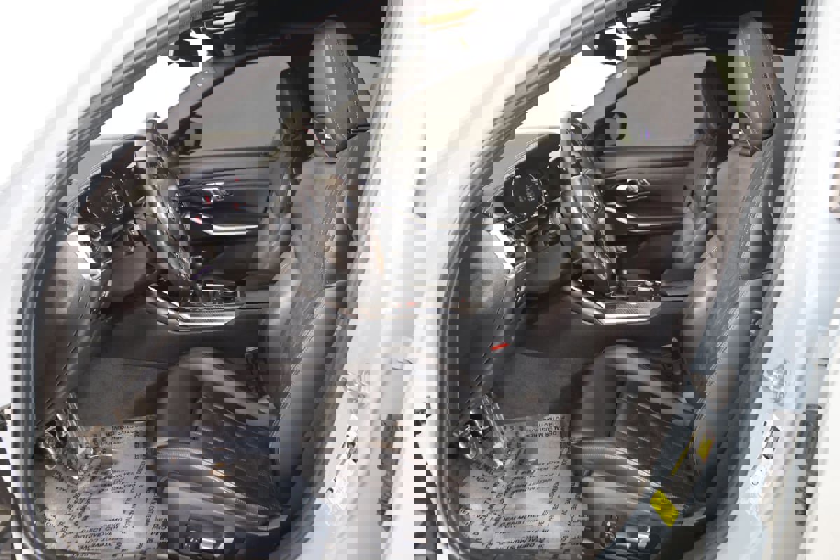 Used 2021 BMW M3 w/ Executive Package image 10