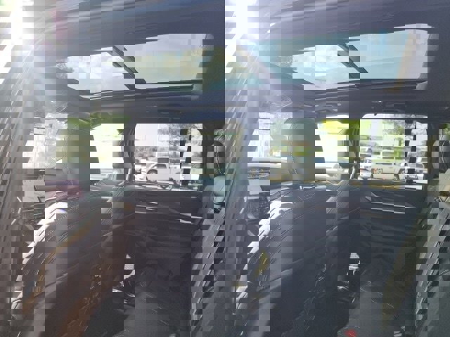 New 2025 Jeep Grand Cherokee Limited w/ Luxury Tech Group II image 24