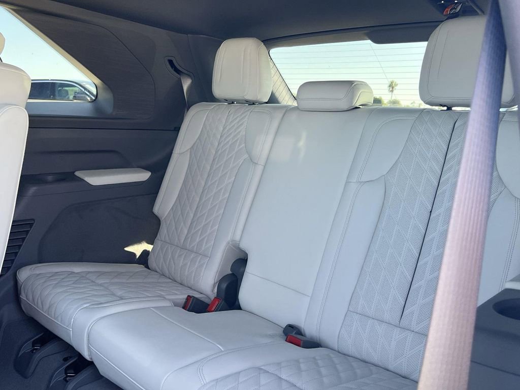 New 2026 Cadillac Escalade IQ Luxury 1 image 30