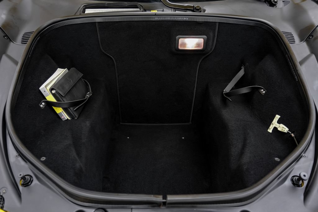 Used 2015 Ferrari 458 Spider RWD image 37