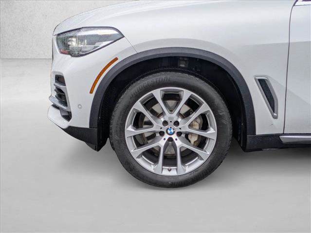 Used 2022 BMW X5 xDrive40i w/ Parking Assistance Package image 24