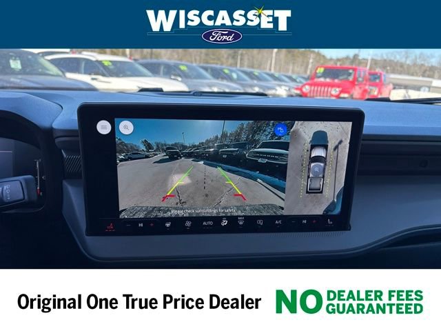 New 2026 Ford Maverick Lobo image 11