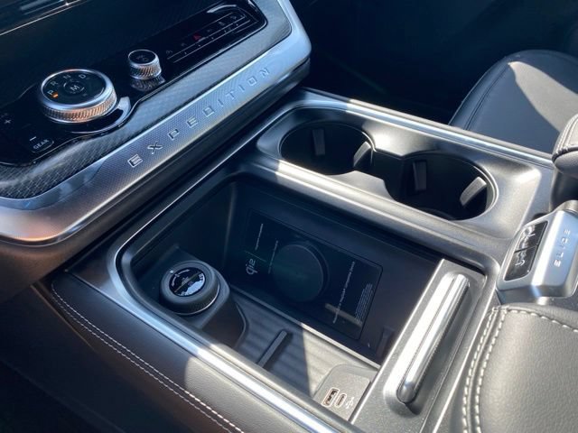 New 2027 Ford Expedition Max Platinum w/ Stealth Appearance Package AWD/4WD image 32