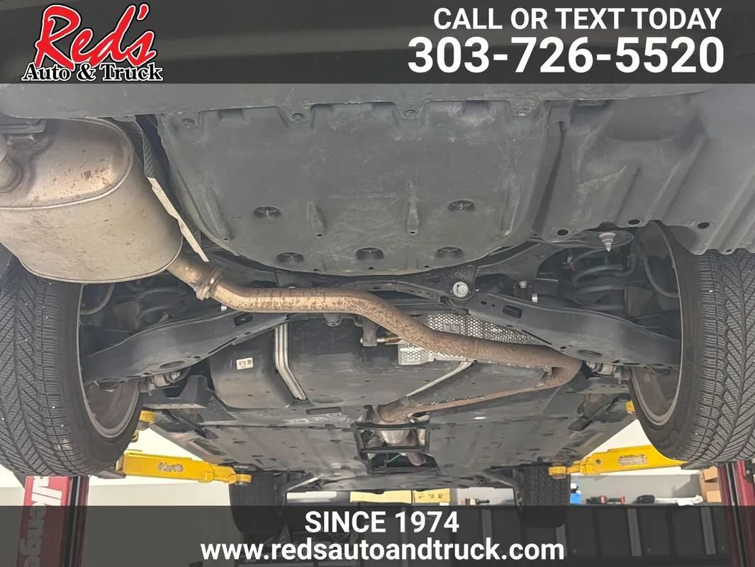 Used 2020 Toyota Camry XLE FWD image 23