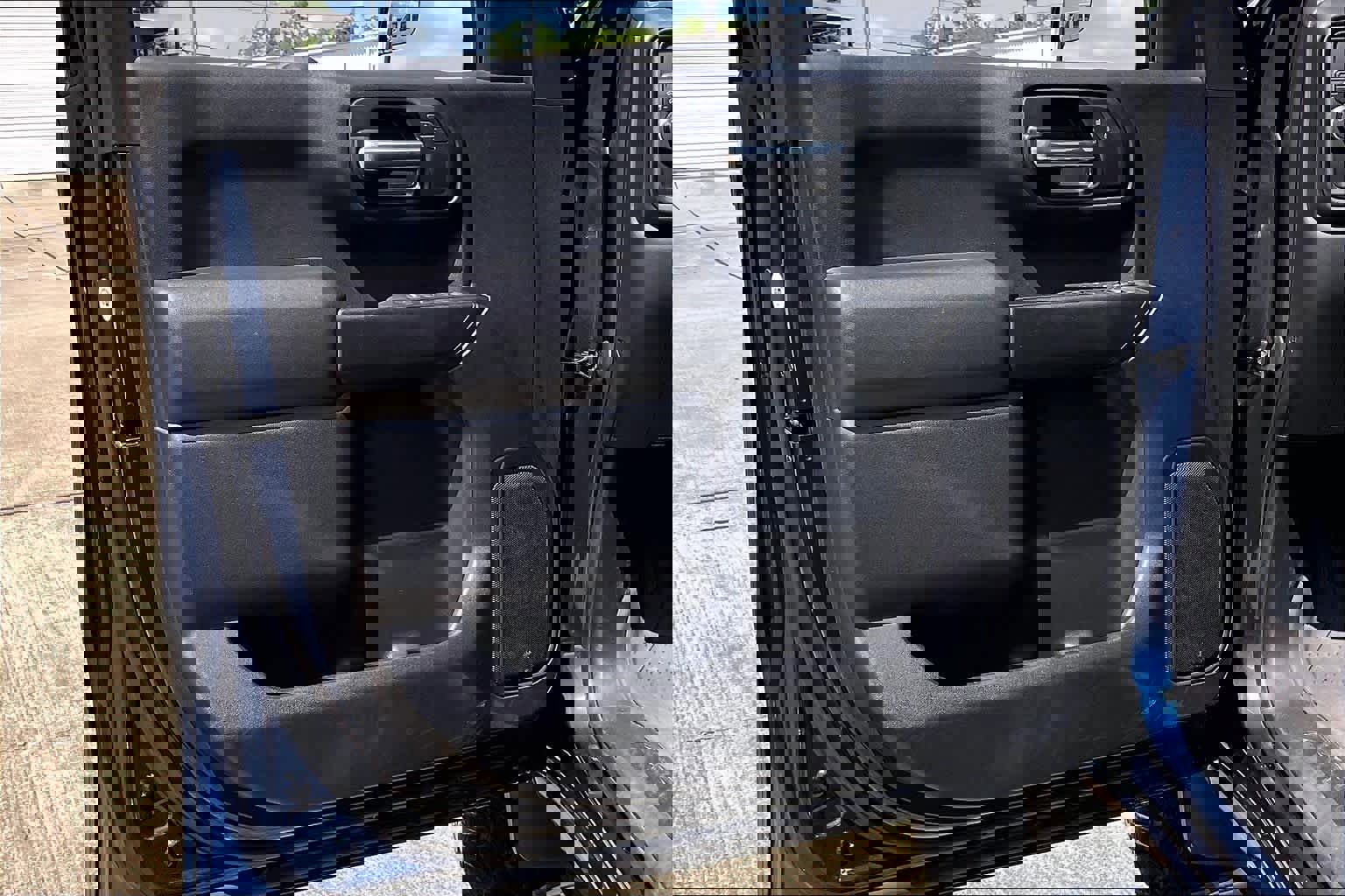 Used 2022 Chevrolet Silverado 1500 Custom image 22