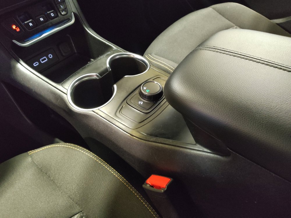 Used 2018 GMC Terrain SLE image 26