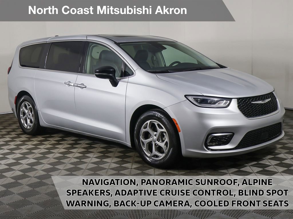 Used 2024 Chrysler Pacifica Limited