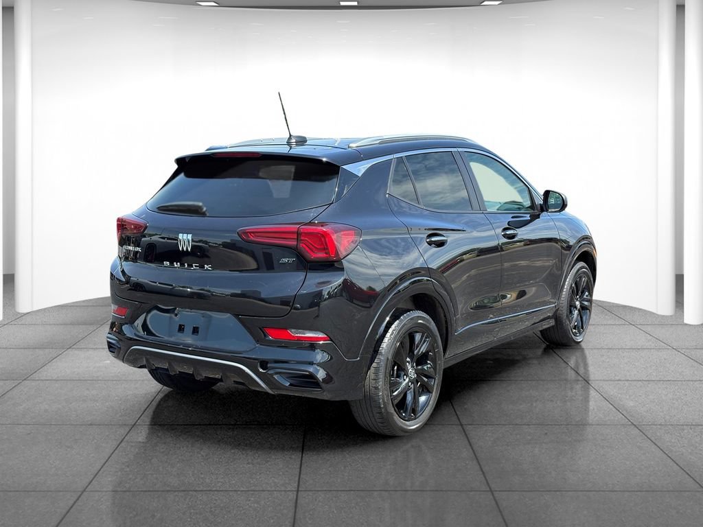 Used 2024 Buick Encore GX Sport Touring AWD/4WD image 7