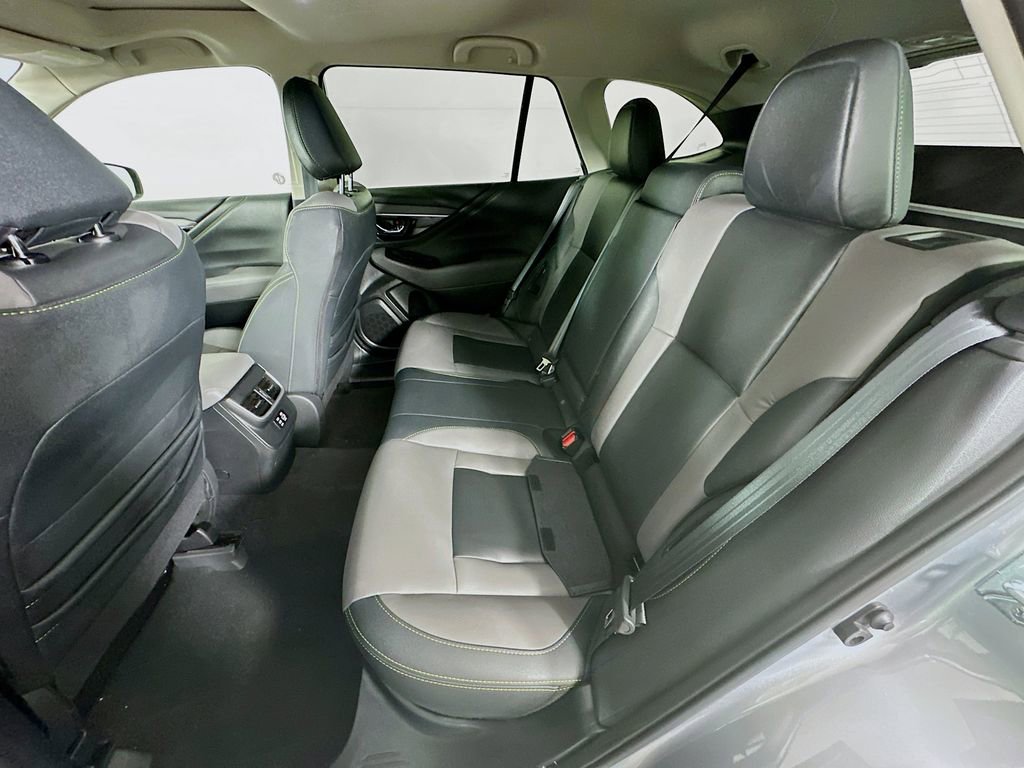 Certified 2025 Subaru Outback Onyx Edition image 32