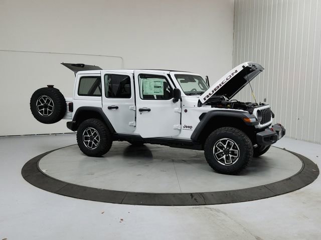 New 2026 Jeep Wrangler Unlimited Rubicon w/ Technology Group image 9