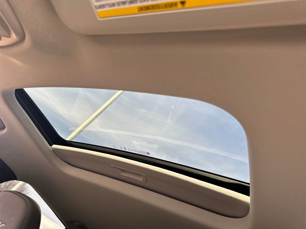 New 2026 Chevrolet Trax ACTIV w/ Sunroof Package image 18