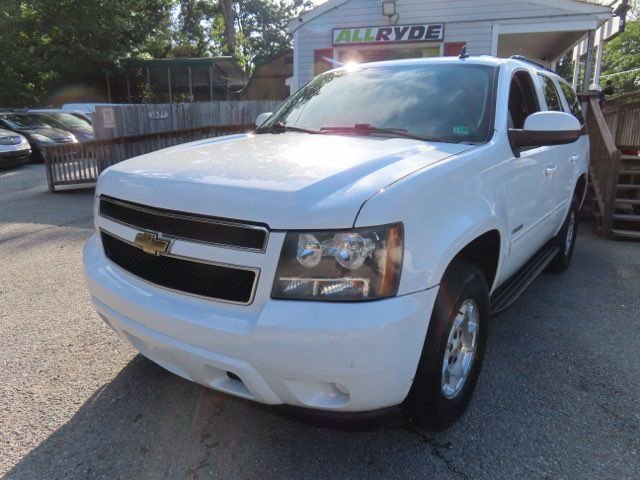 Used 2010 Chevrolet Tahoe LS w/ Interior Plus Package image 2