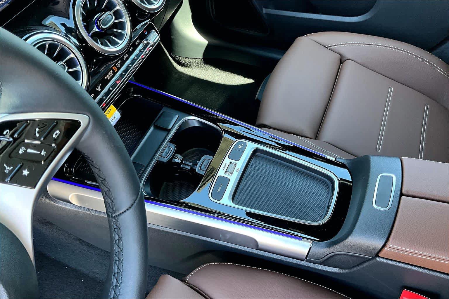 New 2026 Mercedes-Benz GLB 250 4MATIC image 11