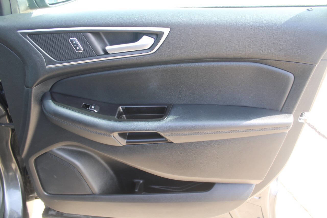 Used 2016 Ford Edge SEL w/ Equipment Group 201A image 12