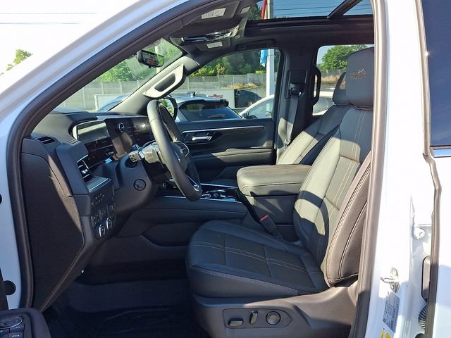 New 2026 Chevrolet Tahoe High Country AWD/4WD image 7