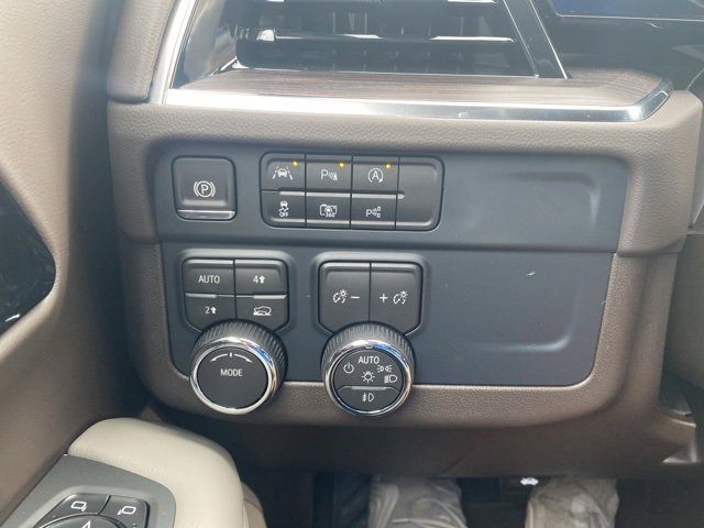 New 2026 Chevrolet Tahoe LT image 21