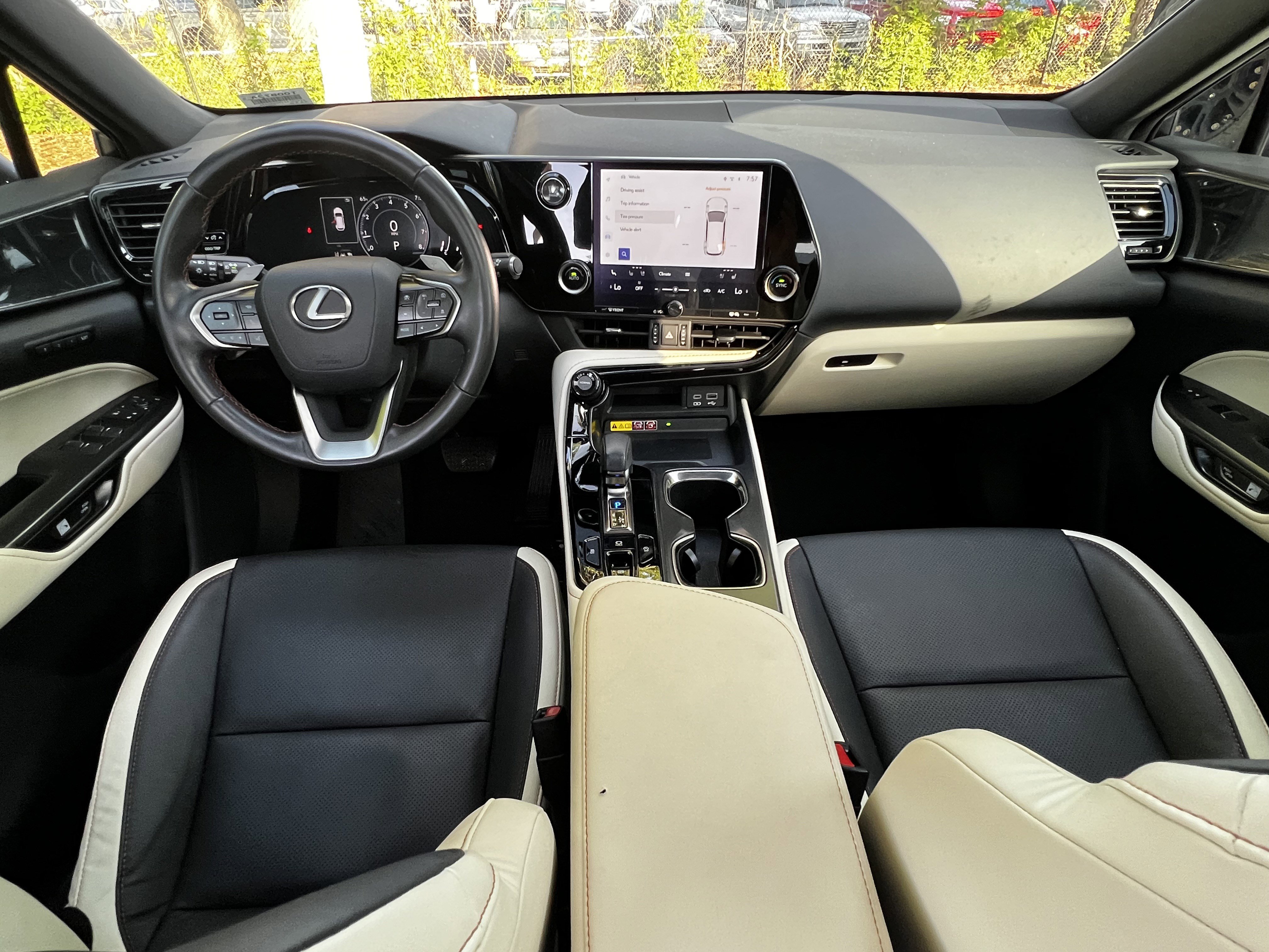 Certified 2024 Lexus NX 250 FWD image 34