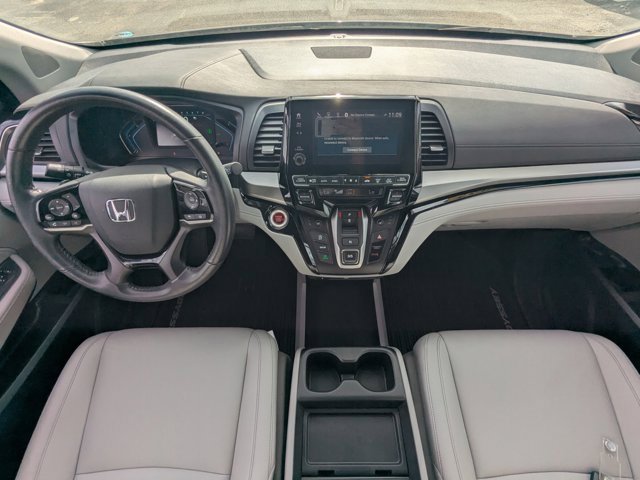 Used 2023 Honda Odyssey Touring image 17