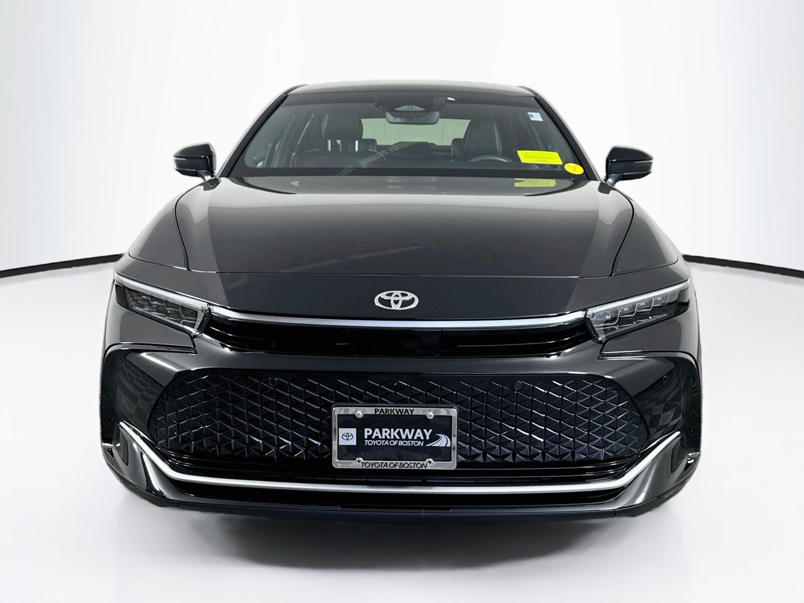 Certified 2025 Toyota Crown w/ Advanced Technology Package AWD/4WD image 2
