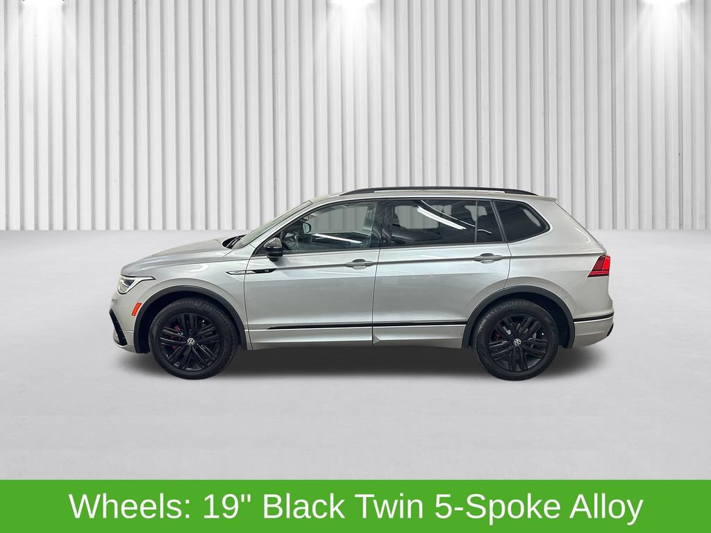 Used 2022 Volkswagen Tiguan SE R-Line AWD/4WD image 11