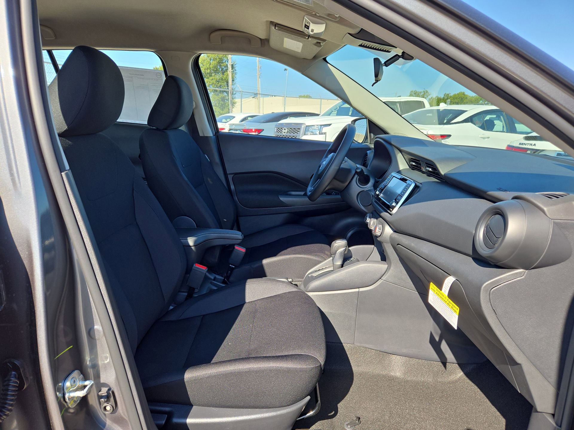 New 2025 Nissan Kicks Play S image 15