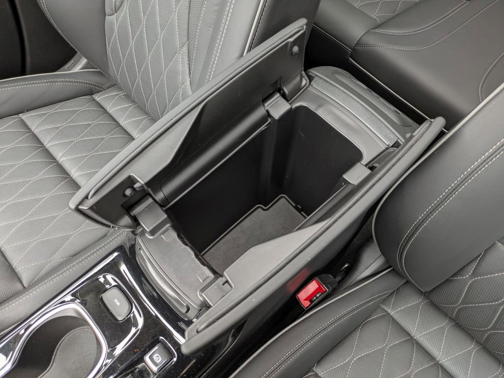 Certified 2023 Buick Envision Avenir AWD/4WD image 23