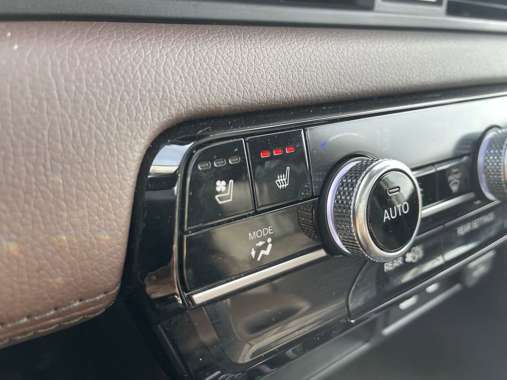 Used 2023 Honda Pilot Elite image 29