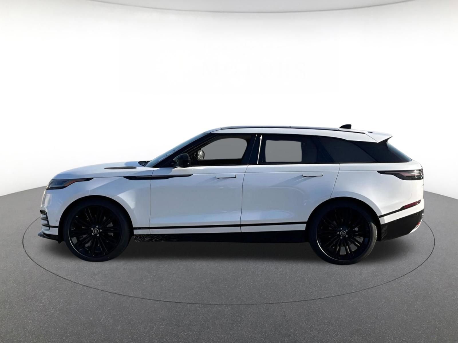 New 2026 Land Rover Range Rover Velar Autobiography image 2