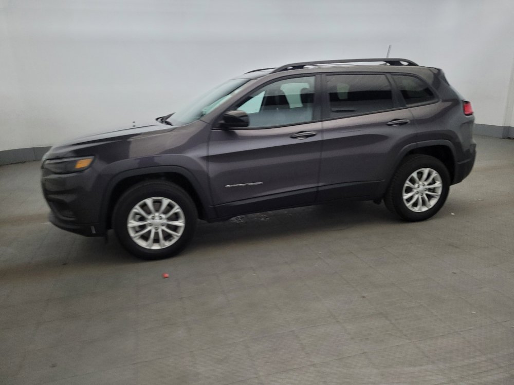 Used 2022 Jeep Cherokee Latitude Lux w/ Sun & Sound Group AWD/4WD image 2