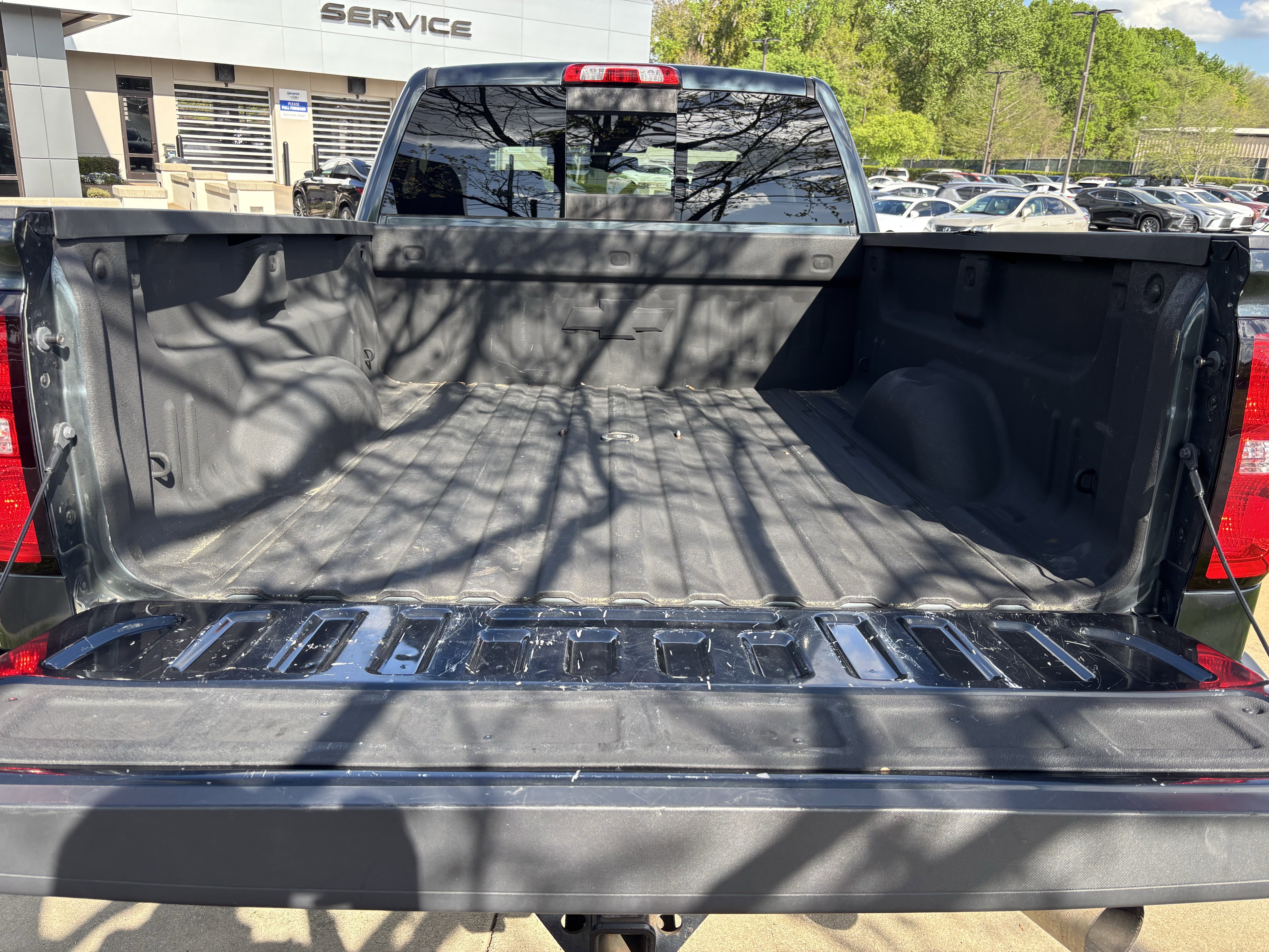 Used 2018 Chevrolet Silverado 2500 LTZ w/ Duramax Plus Package image 34