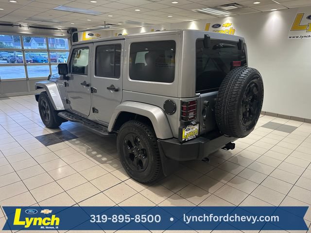 Used 2015 Jeep Wrangler Unlimited Sahara AWD/4WD image 17