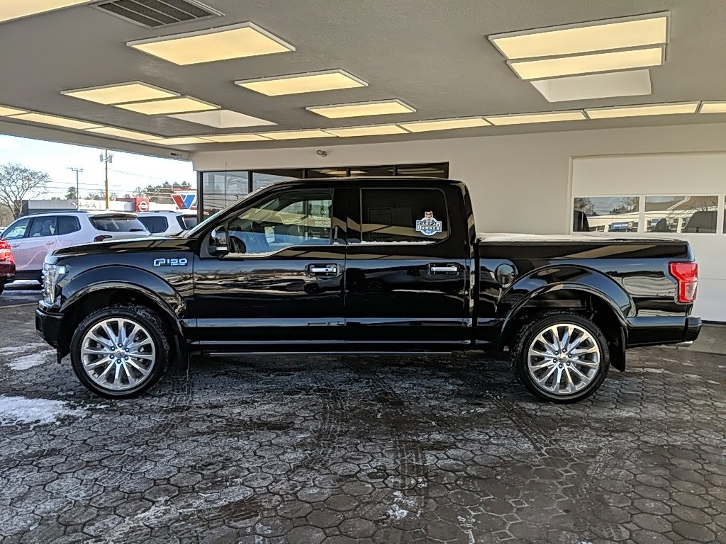 Used 2019 Ford F150 Limited w/ Trailer Tow Package image 8