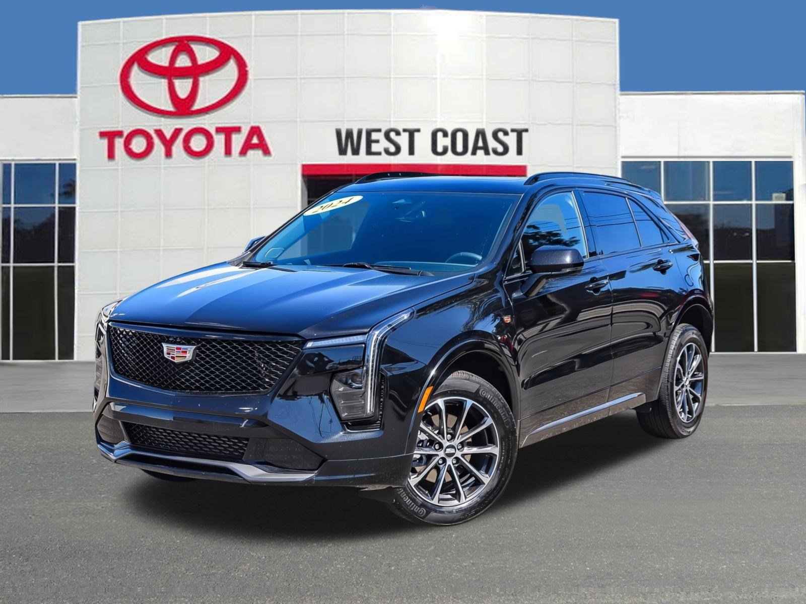 Used 2024 Cadillac XT4 Sport w/ Cold Weather Package image 1