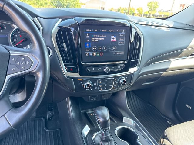 Used 2021 Chevrolet Traverse Premier w/ Redline Edition AWD/4WD image 18
