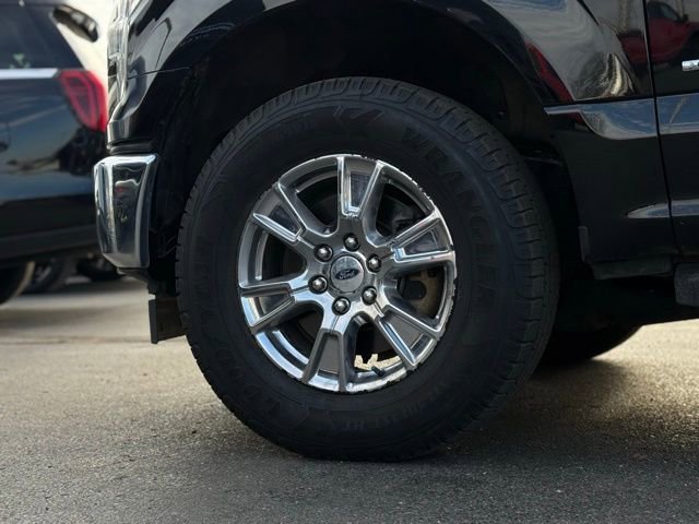 Used 2017 Ford F150 XLT w/ XTR Package image 42