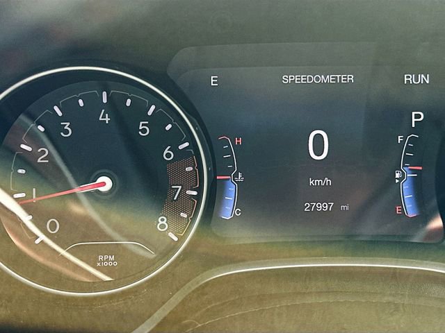 Used 2018 Jeep Compass Latitude w/ Popular Equipment Group AWD/4WD image 13