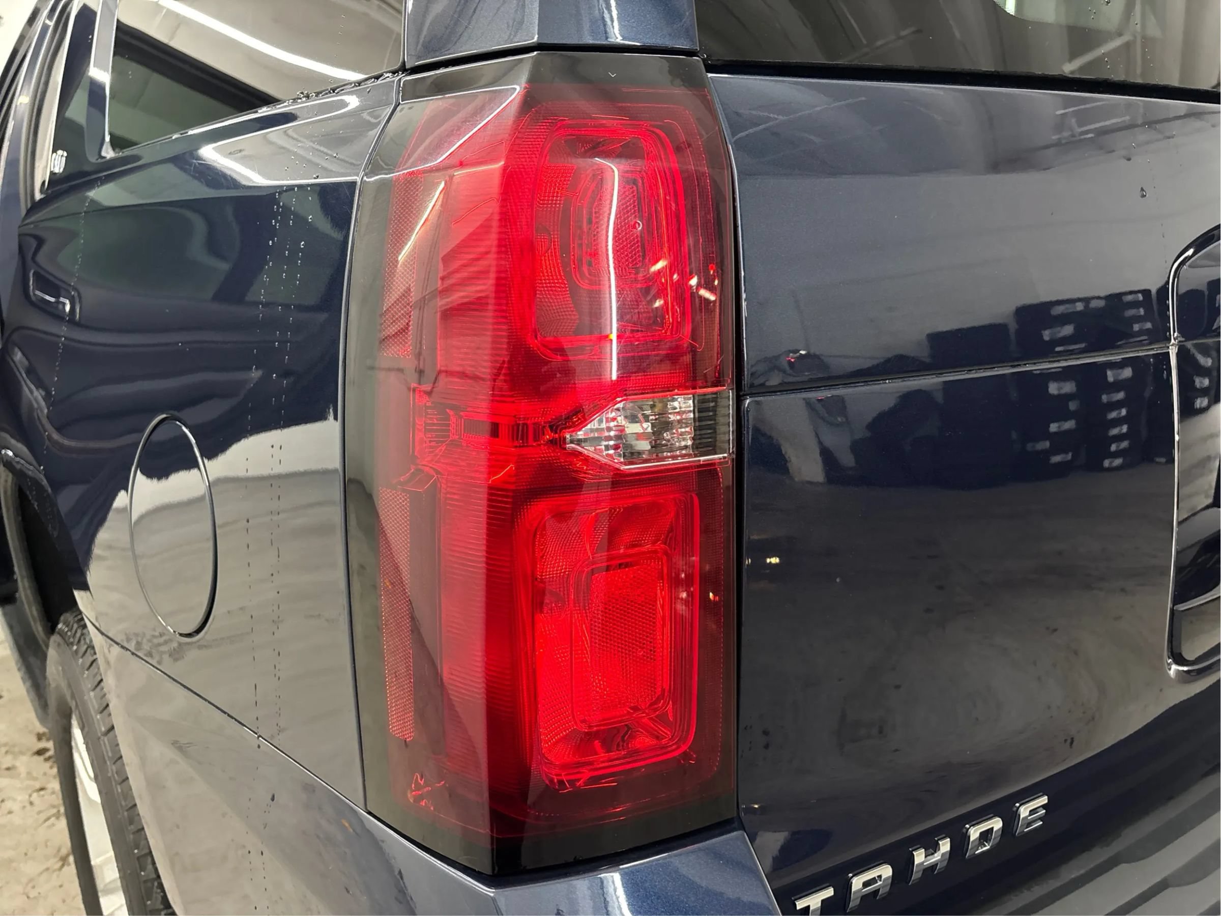 Used 2020 Chevrolet Tahoe LT AWD/4WD image 32