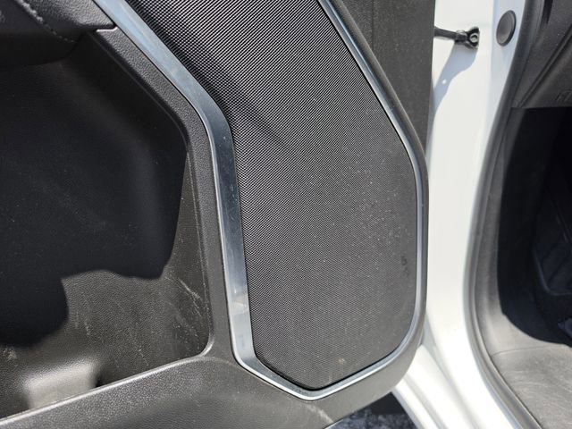 Used 2025 GMC Sierra 1500 SLT AWD/4WD image 21
