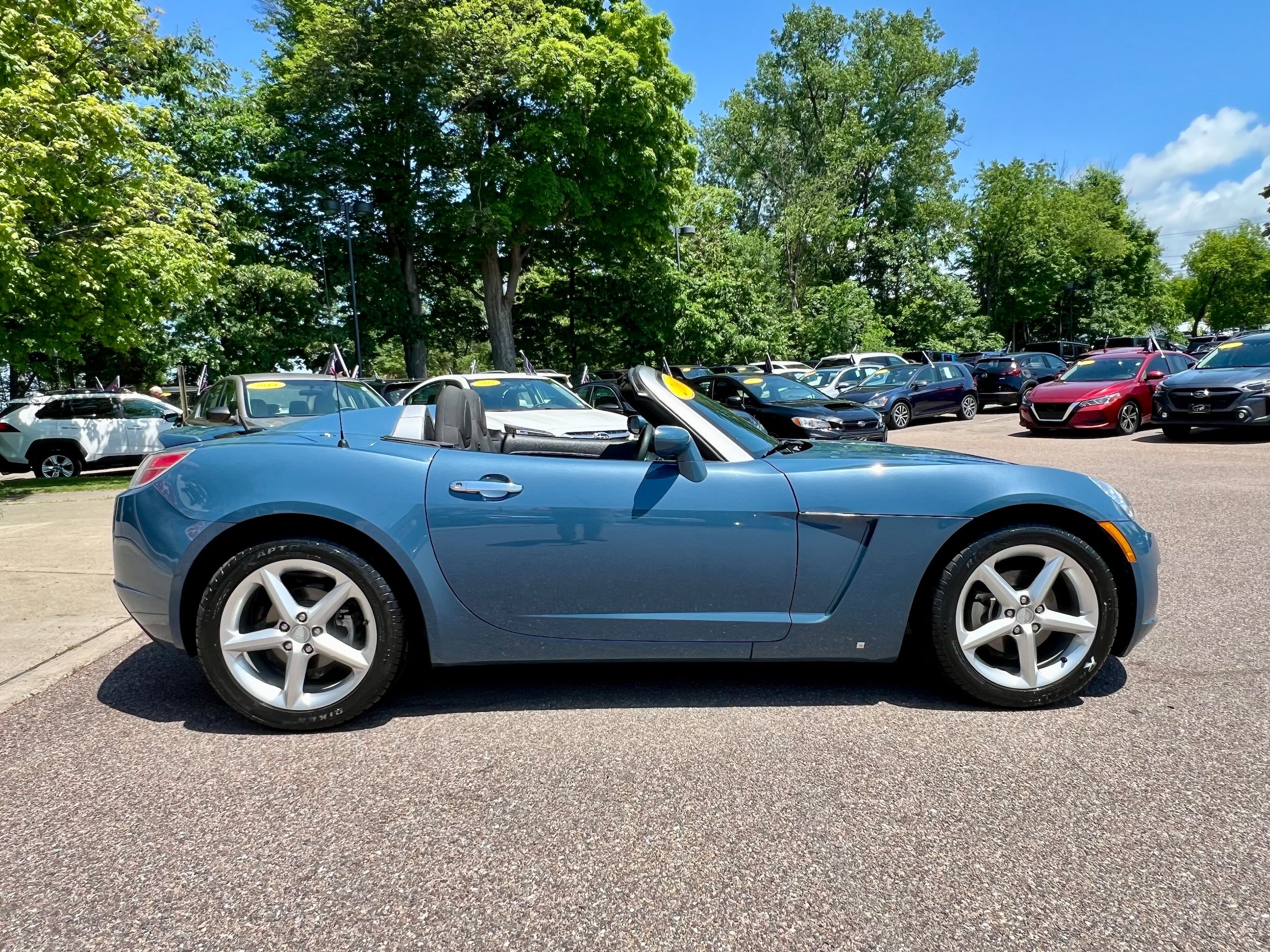 Used 2007 Saturn Sky RWD image 8