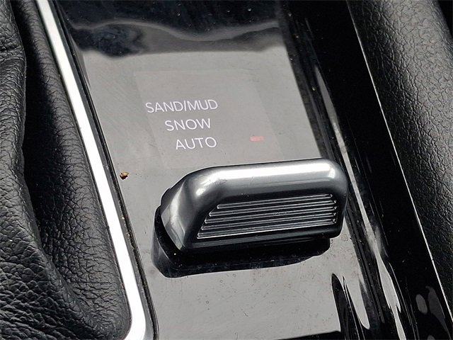 Used 2024 Jeep Compass Limited image 22