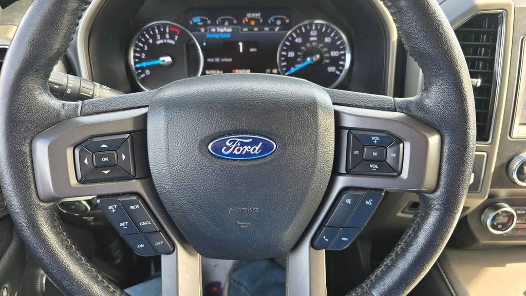 Used 2020 Ford Expedition Max XLT w/ Equipment Group 202A AWD/4WD image 20