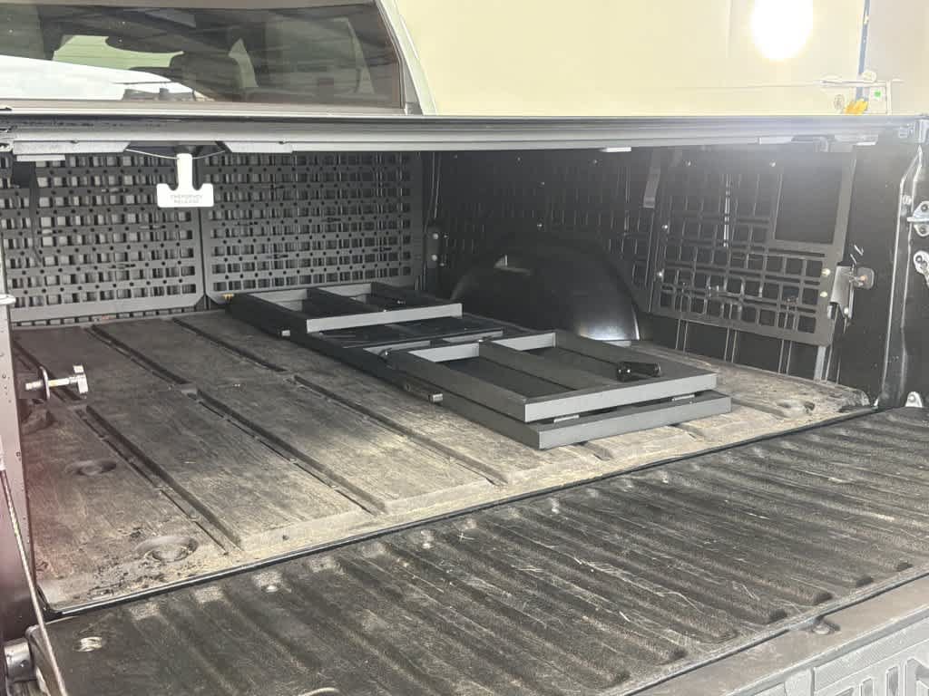 Used 2026 Toyota Tundra Limited AWD/4WD image 7