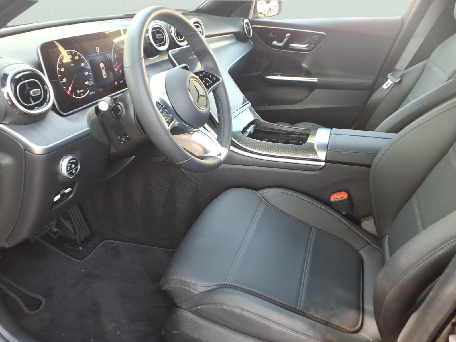 Certified 2022 Mercedes-Benz C 300 4MATIC Sedan image 10