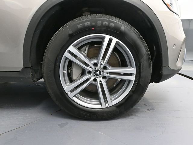 Used 2021 Mercedes-Benz GLC 300 4MATIC image 15